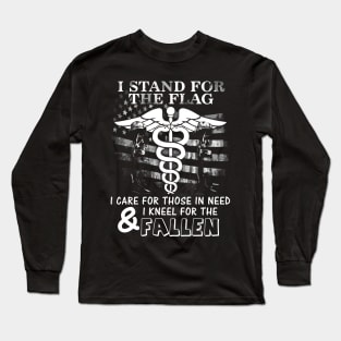 Nurse stand for flag kneel for fallen Long Sleeve T-Shirt